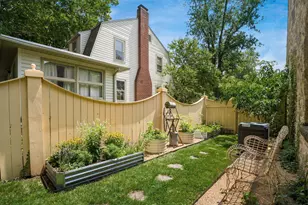 216 Erie Rd, Columbus, OH 43214 - Photo 50