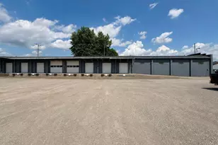 1502 Woodlawn, Zanesville, OH 43701 - Photo 1