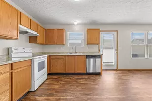 4807 Perlman St, Columbus, OH 43228 - Photo 10