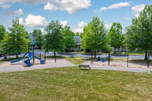 4807 Perlman St, Columbus, OH 43228 - Photo 38