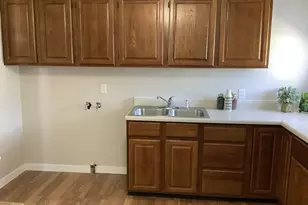 471 Stella Ave, Circleville, OH 43113 - Photo 6
