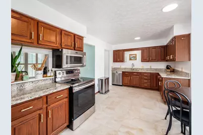 27 E South Street, Worthington, OH 43085 - Photo 18