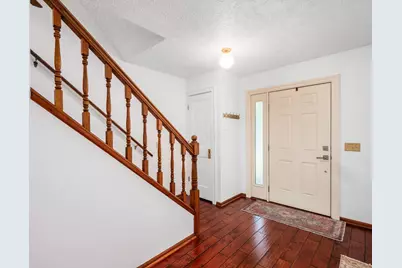 27 E South Street, Worthington, OH 43085 - Photo 4