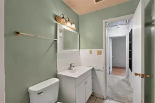 2405 Lindale Rd, Columbus, OH 43224 - Photo 14