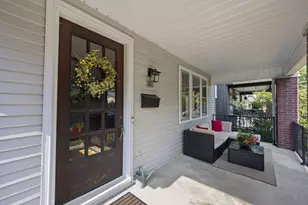 181 Tibet Rd, Columbus, OH 43202 - Photo 2