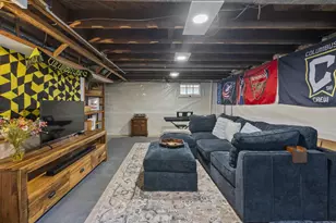 181 Tibet Rd, Columbus, OH 43202 - Photo 36