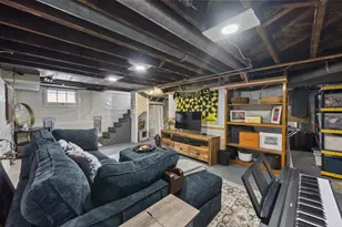 181 Tibet Rd, Columbus, OH 43202 - Photo 38