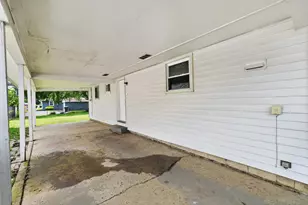 858 W Stephen Dr W, Columbus, OH 43204 - Photo 10