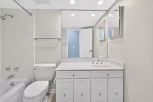 1000 Urlin Ave, Columbus, OH 43212 - Photo 22