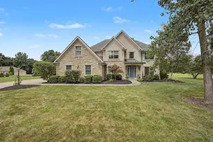 9277 Walnut Hull Dr, Westerville, OH 43082 - Photo 1