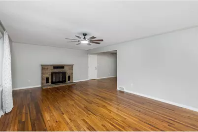 13375 Laurel Road NE, Thornville, OH 43076 - Photo 12