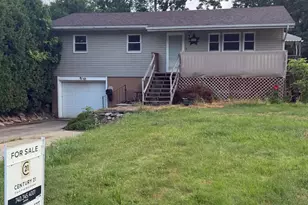 437 Brenda Dr, Mansfield, OH 44907 - Photo 1