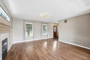2883 Jared Pl, Columbus, OH 43219 - Photo 8