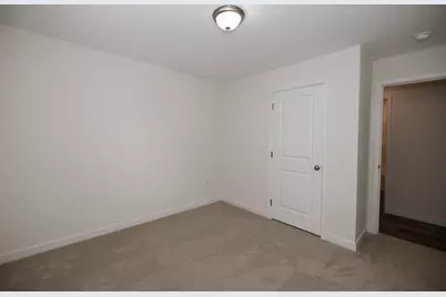160 E Channel Street, Newark, OH 43055 - Photo 28