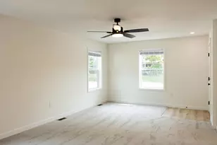 156 E Channel St, Newark, OH 43055 - Photo 28