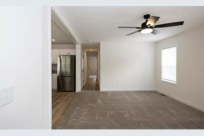 156 E Channel Street, Newark, OH 43055 - Photo 12