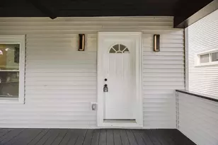211 S Eureka Ave, Columbus, OH 43204 - Photo 2