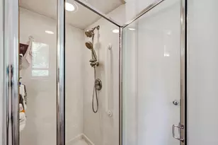 2445 Haverford Rd, Columbus, OH 43220 - Photo 24
