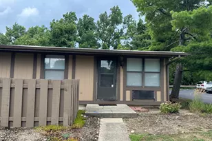 5842 Leaf Apple Ln, Columbus, OH 43232 - Photo 2