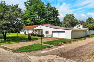 121 N Wisconsin Ave, Wellston, OH 45692 - Photo 6