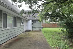 2353 Hanna Dr, Columbus, OH 43211 - Photo 30