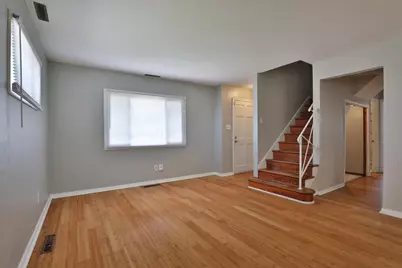 2353 Hanna Drive, Columbus, OH 43211 - Photo 4