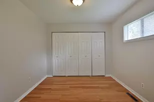 2353 Hanna Dr, Columbus, OH 43211 - Photo 14