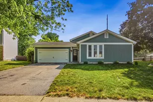 6360 Shaftsbury Ln, Dublin, OH 43017 - Photo 2