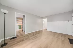 852 E Longview Ave, Columbus, OH 43224 - Photo 8