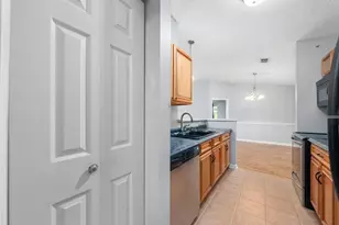 6823 Meadow Creek Dr, Columbus, OH 43235 - Photo 14