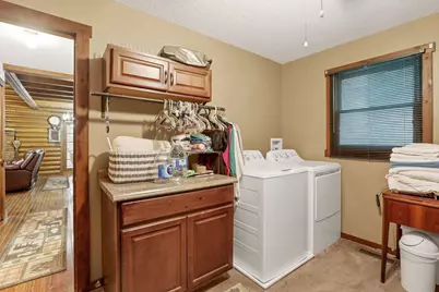10655 Stout Road, Utica, OH 43080 - Photo 16