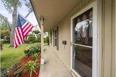 3503 Castleton Street, Grove City, OH 43123 - Photo 2