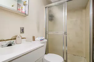2120-2122 Jewett Dr, Columbus, OH 43229 - Photo 28