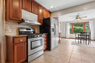 2817 Parkland Pl, Columbus, OH 43209 - Photo 10