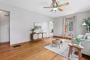 2817 Parkland Pl, Columbus, OH 43209 - Photo 6