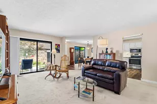 1691 Arlingate Dr N, Upper Arlington, OH 43220 - Photo 24