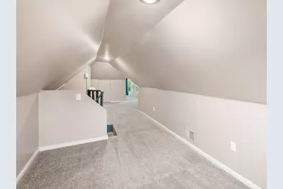 176 E Kelso Road, Columbus, OH 43202 - Photo 42