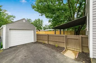 2451 Joyce Ave, Columbus, OH 43211 - Photo 22