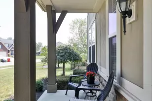 2607 Lori's Way, Grove City, OH 43123 - Photo 4