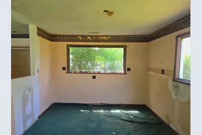 11237 Main Street, Stoutsville, OH 43154 - Photo 18