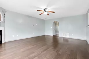 5480 Shannon Square Dr, Canal Winchester, OH 43110 - Photo 8