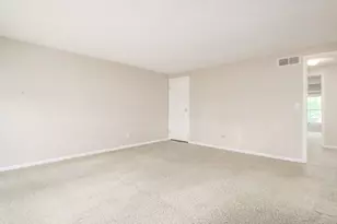 1679 St Albans Ct, Columbus, OH 43220 - Photo 24