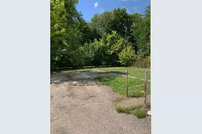 2237 Parkwood Avenue, Columbus, OH 43211 - Photo 2