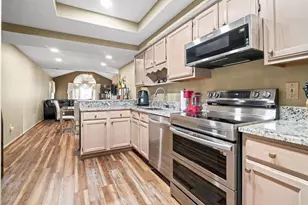 1275 Villa Oaks Ct, Columbus, OH 43230 - Photo 4