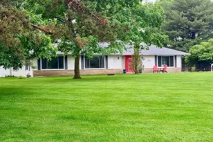 375 S Sunbury Rd, Westerville, OH 43081 - Photo 2