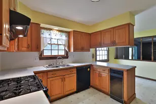 1533 Francisco Rd, Columbus, OH 43220 - Photo 14