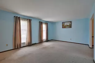 1533 Francisco Rd, Columbus, OH 43220 - Photo 8