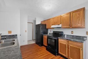 3158 El Nino Dr, Columbus, OH 43204 - Photo 8