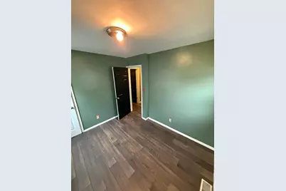 4006 Halsey, Columbus, OH 43228 - Photo 6