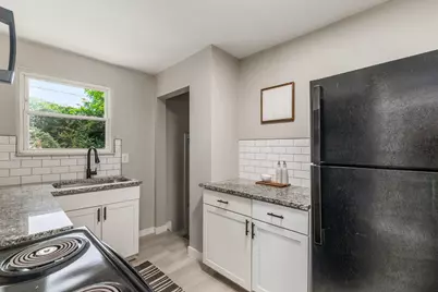 3080 E 13th Avenue, Columbus, OH 43219 - Photo 6